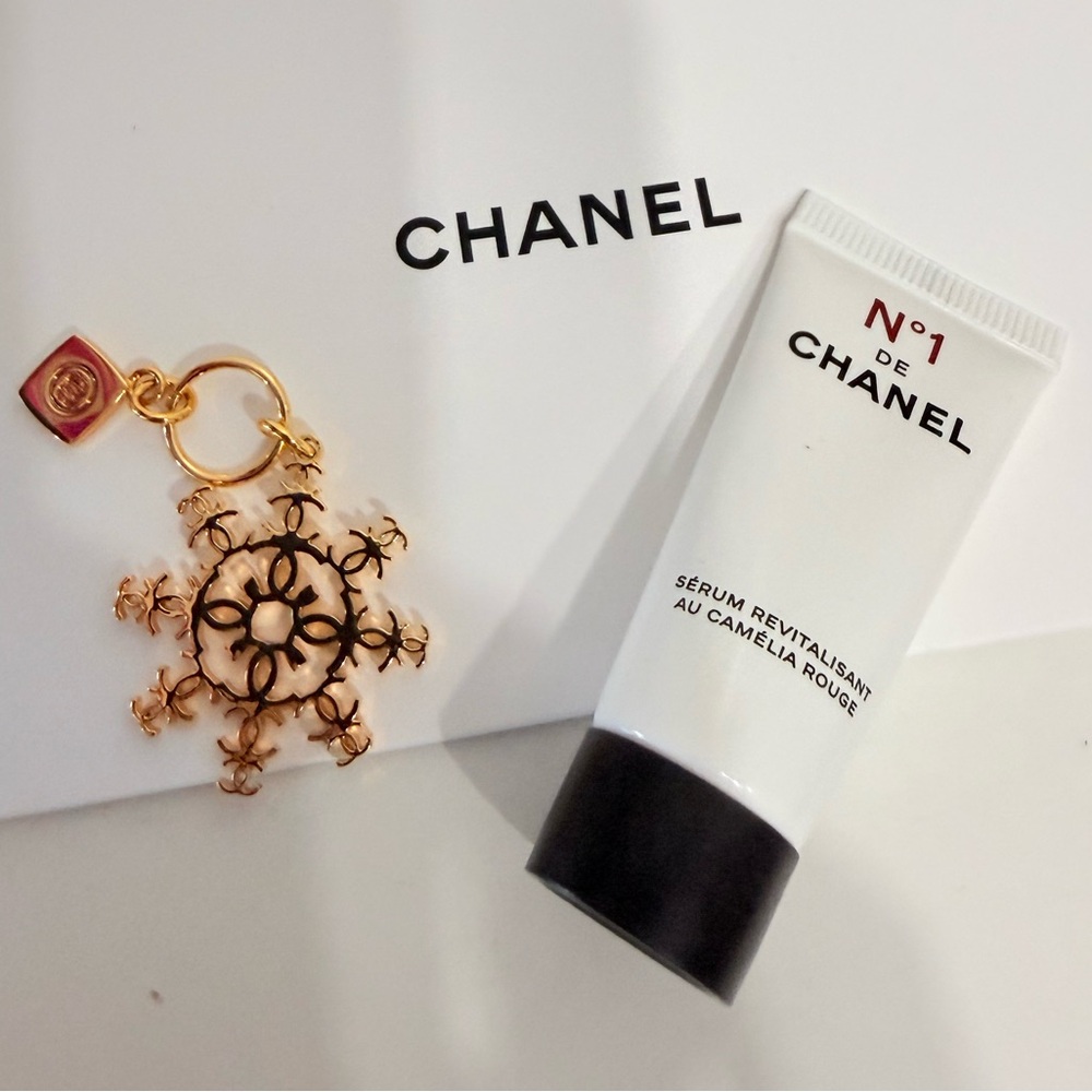 Chanel Serum and Keychain - Picture 3 of 9